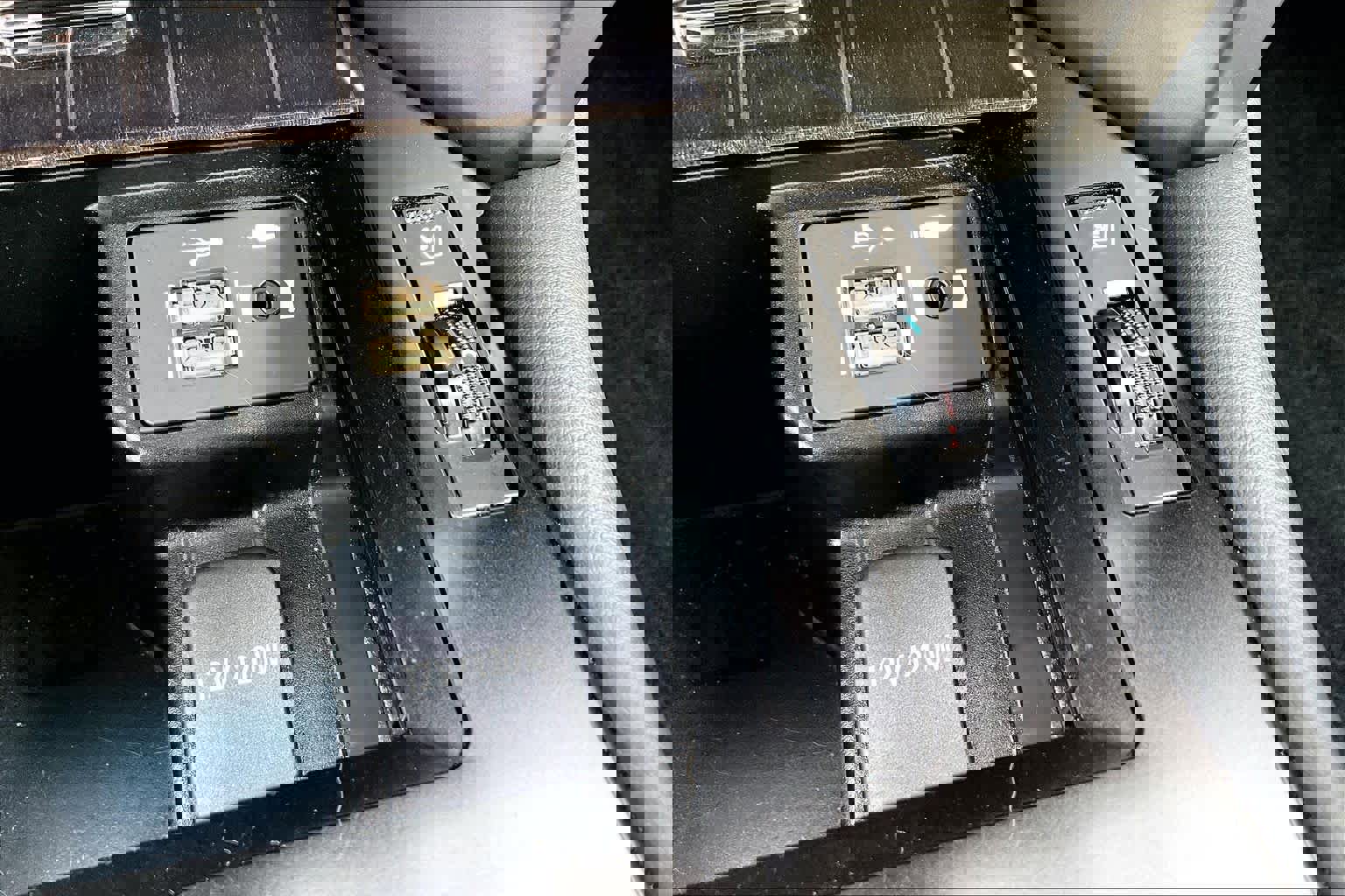 Used 2020 Lexus GX 460 Luxury w/ Off Road Package image 34