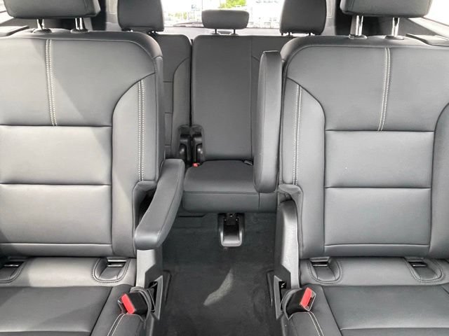 Used 2024 GMC Acadia Elevation w/ Luxury Package AWD/4WD image 20