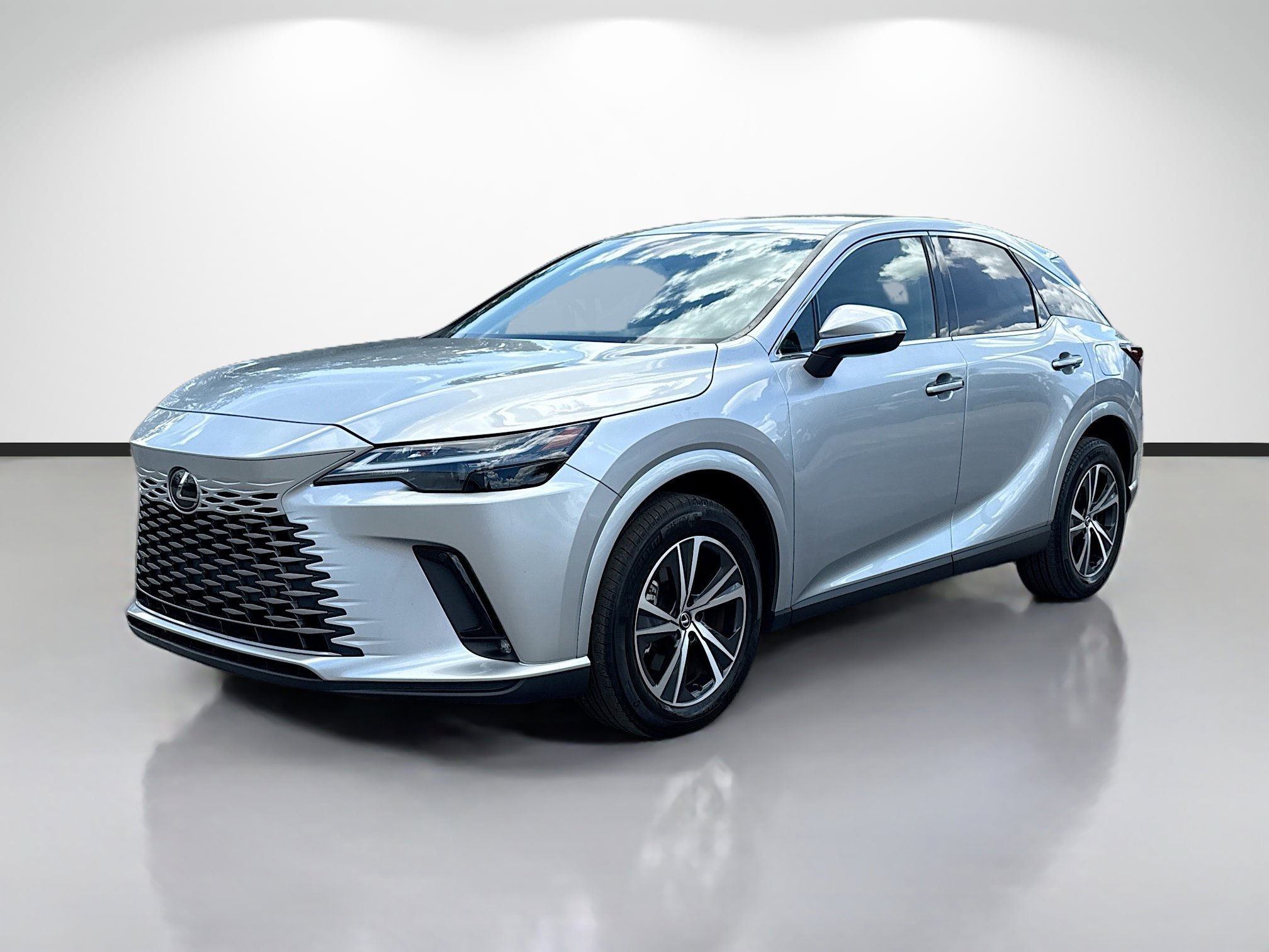 Used 2024 Lexus RX 350 FWD w/ Technology Package image 7