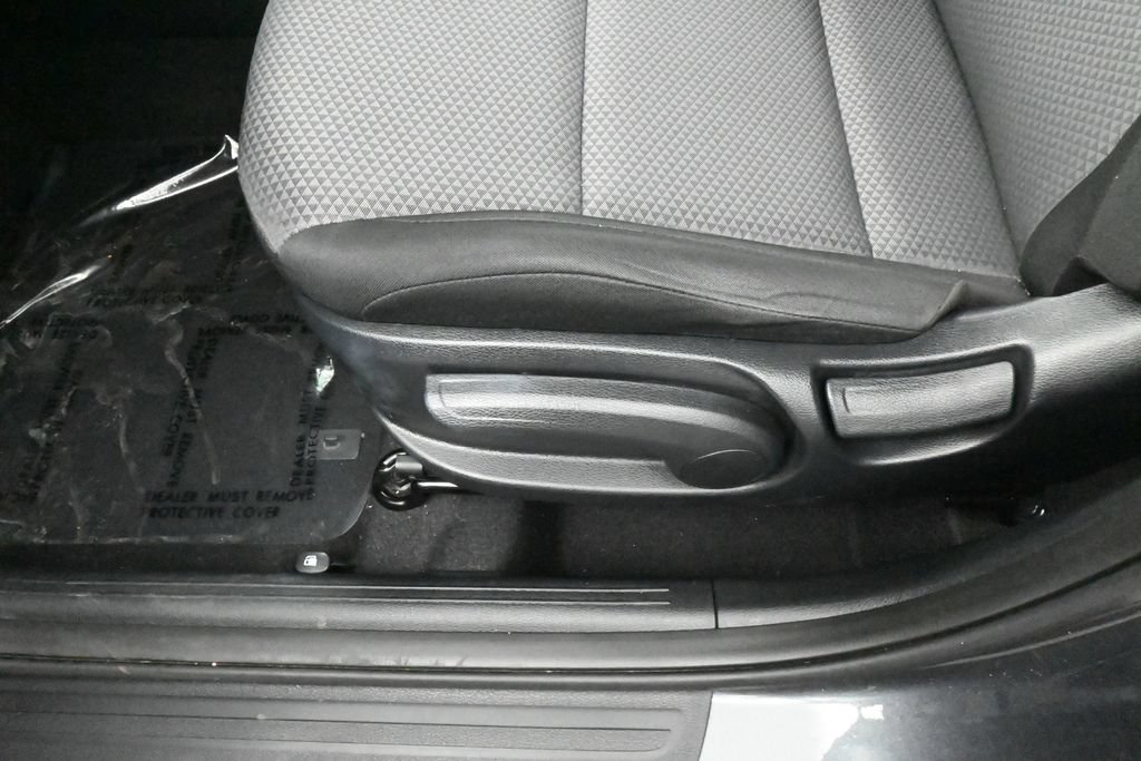 Used 2024 Kia Soul LX w/ Option Group 015 FWD image 16