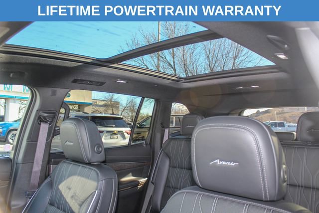 Used 2025 Buick Enclave Avenir w/ Trailering Package, 5000 lbs. image 23