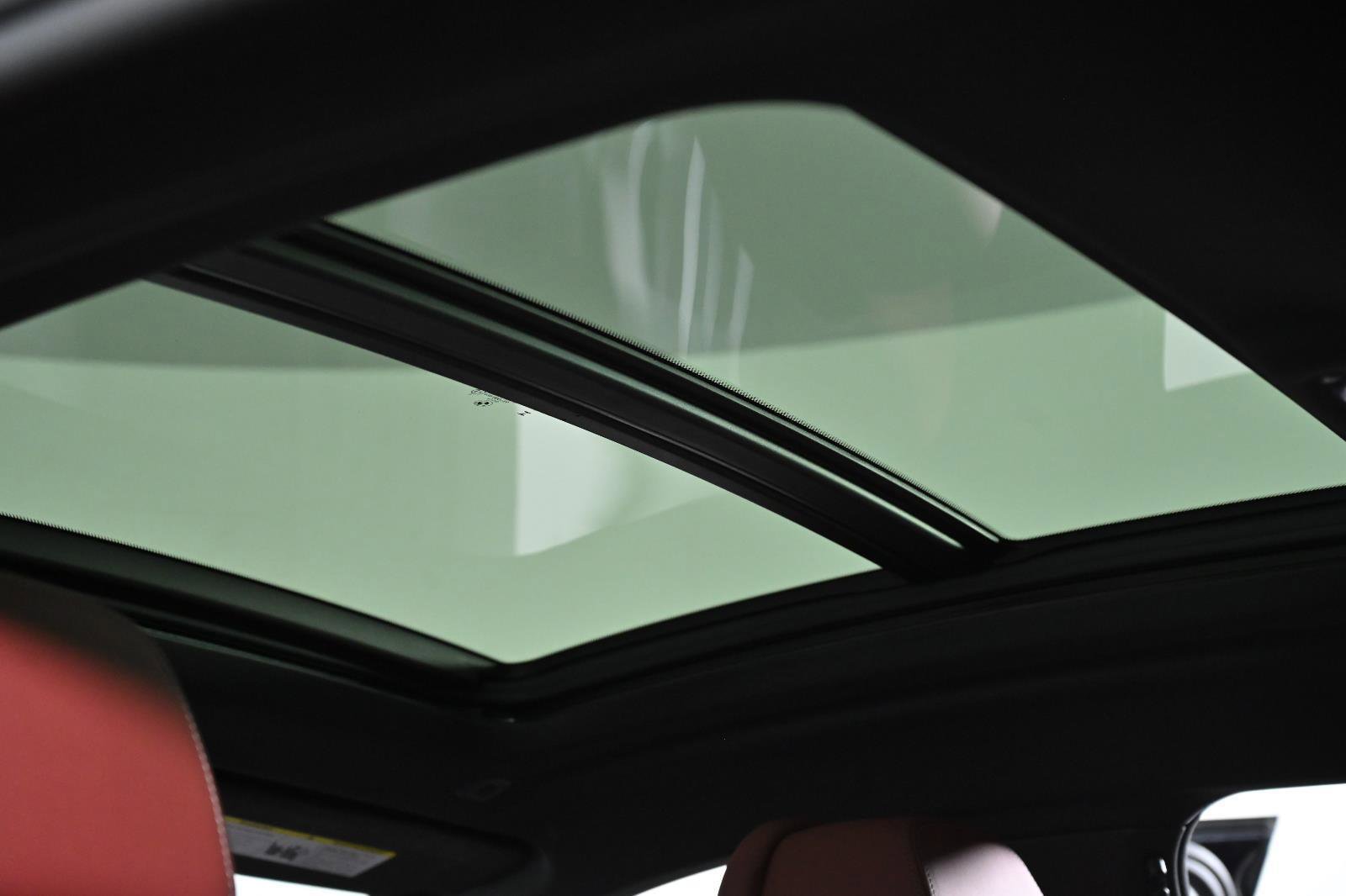 Used 2024 BMW X6 M60i image 38