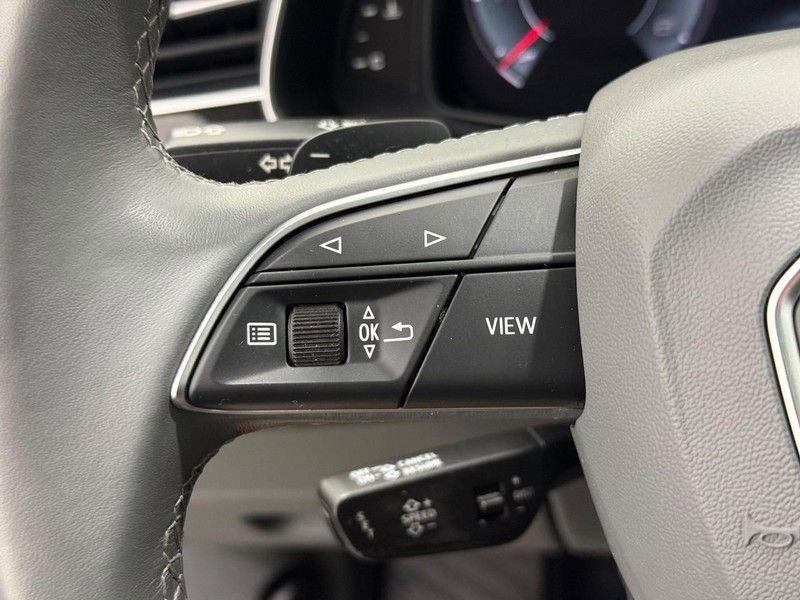 Used 2021 Audi Q8 Prestige image 15