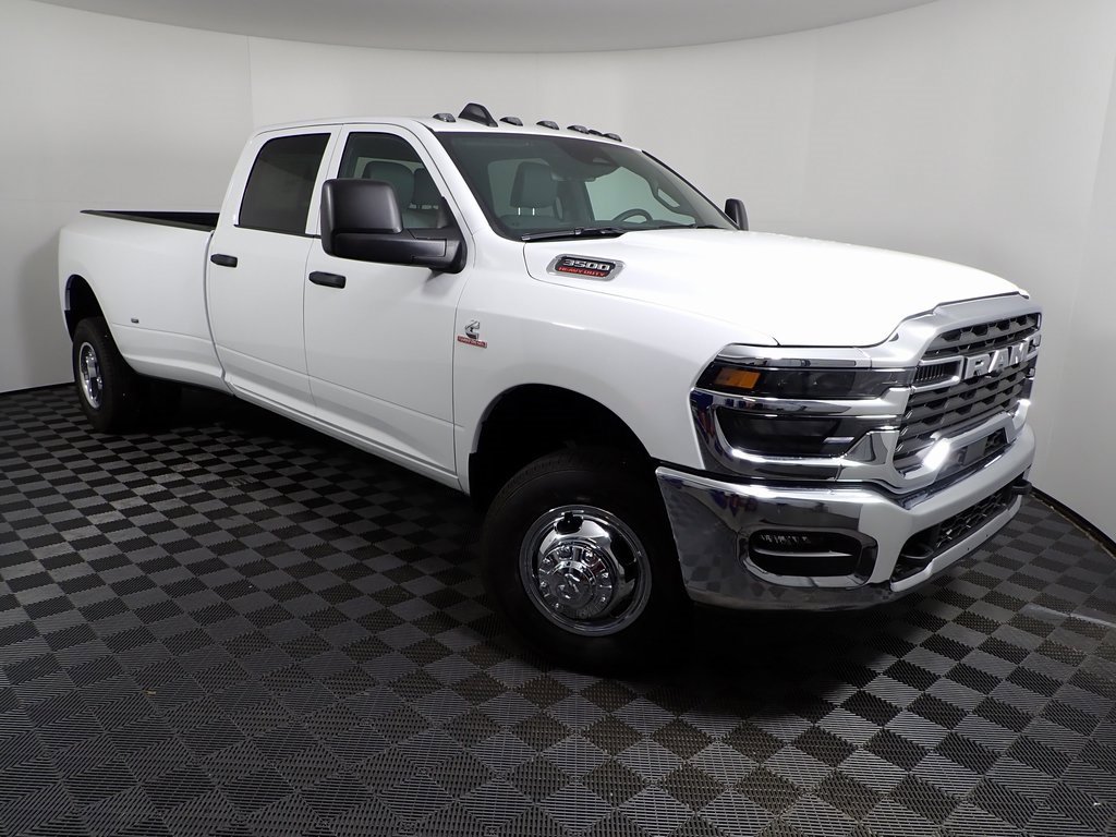 New 2026 RAM 3500 Tradesman image 3
