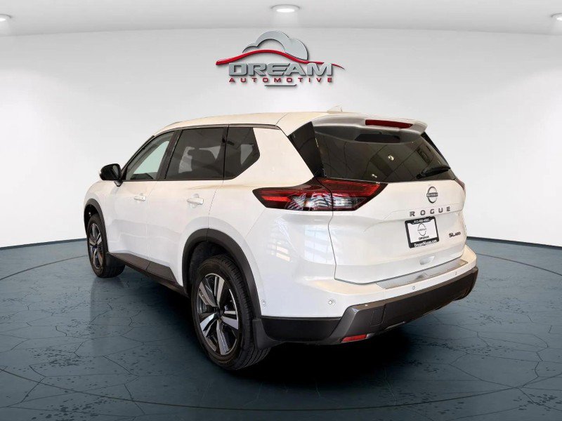 Used 2025 Nissan Rogue SL w/ SL Premium Package AWD/4WD image 6