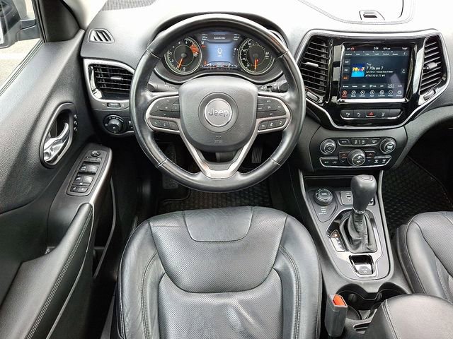 Used 2021 Jeep Cherokee Limited image 12