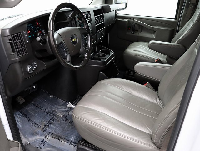Used 2023 Chevrolet Express 3500 LS image 10