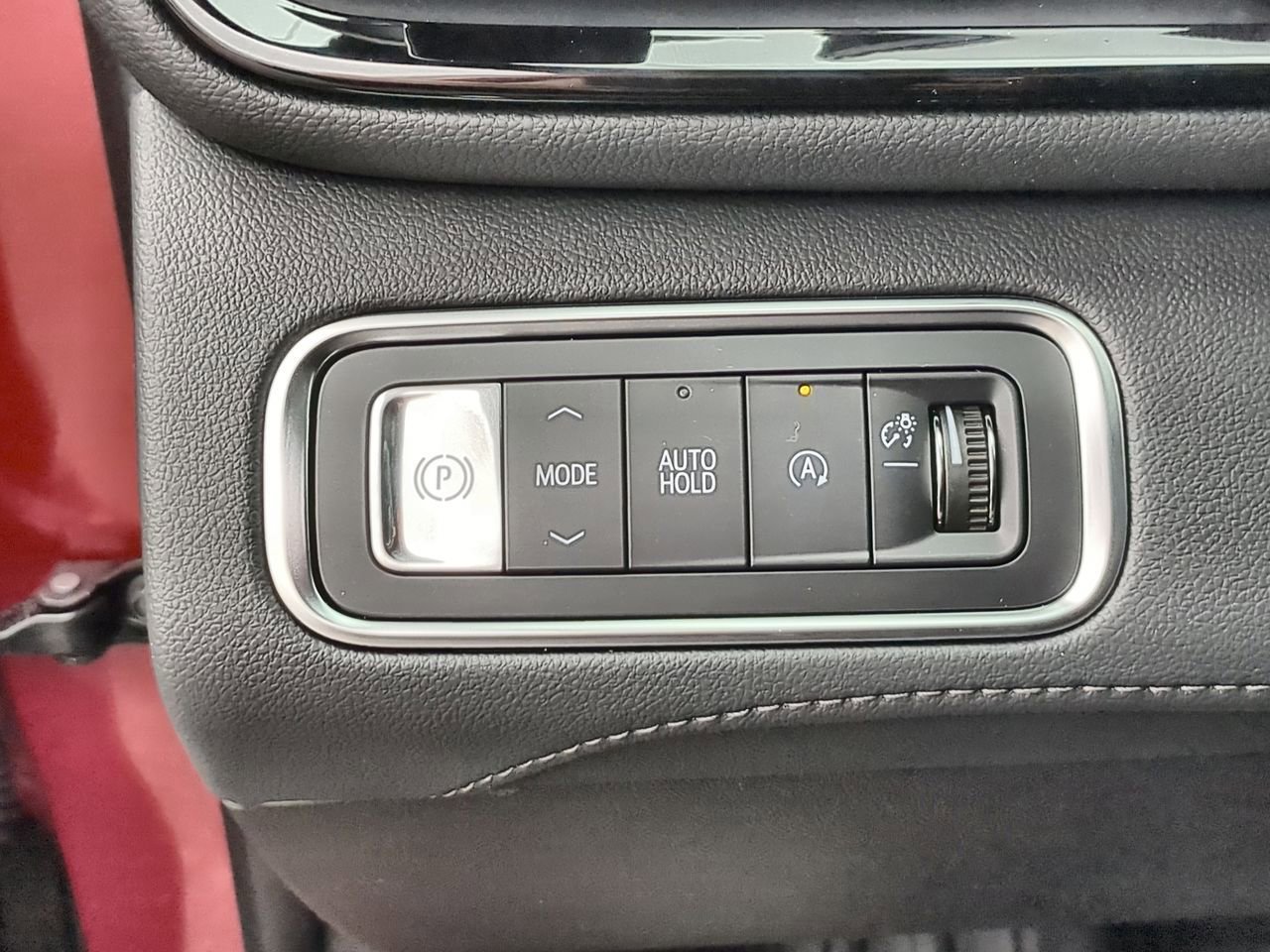 Used 2025 Buick Enclave Preferred w/ Power Package image 18