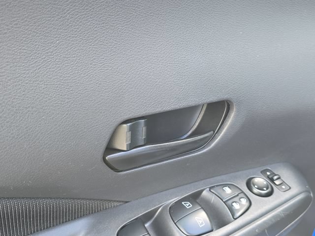 Certified 2021 Nissan Kicks S FWD image 18