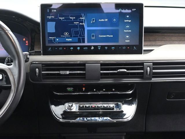 Used 2023 Lincoln Corsair Reserve image 27