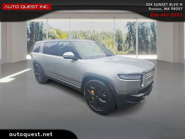 Used 2024 Rivian R1S Adventure image 3