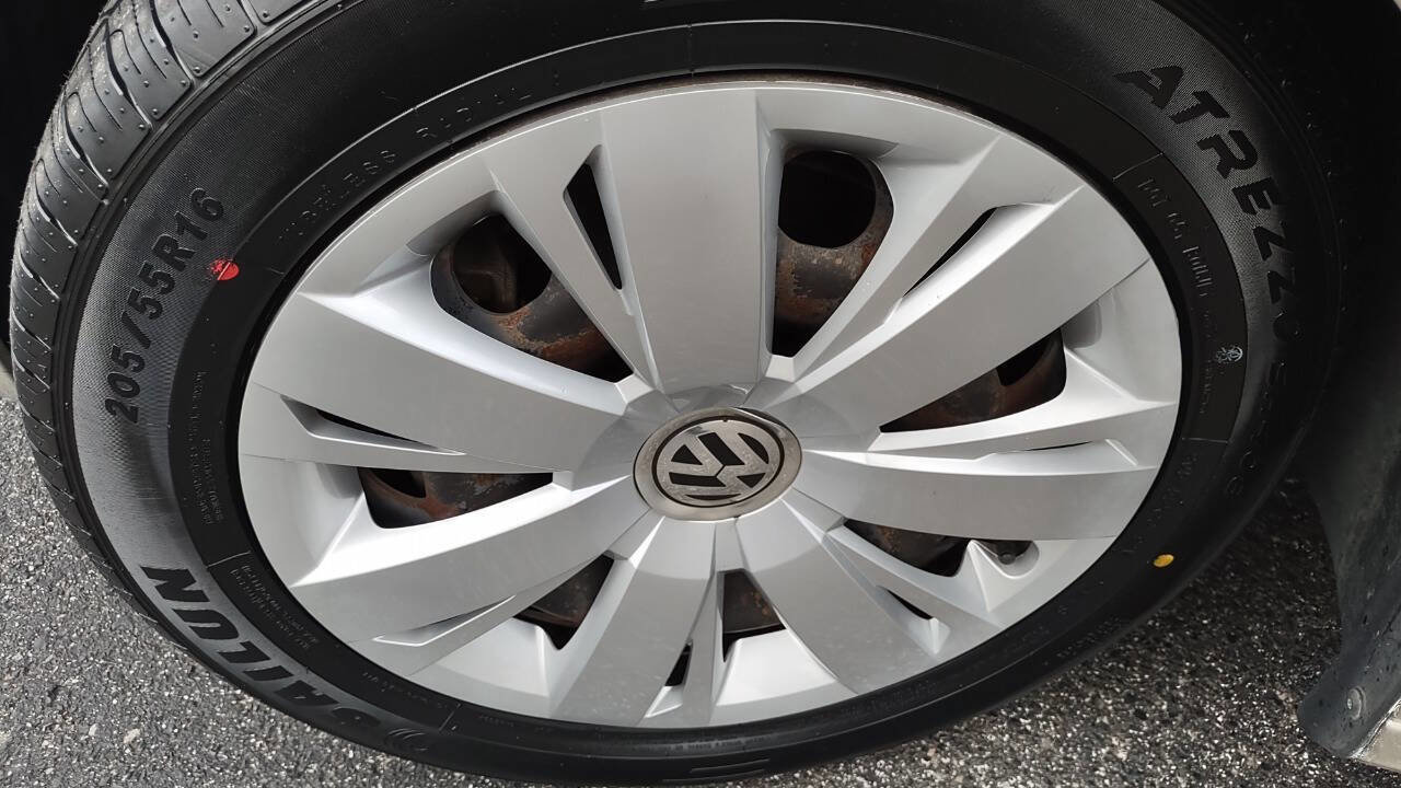 Used 2013 Volkswagen Jetta SE image 34
