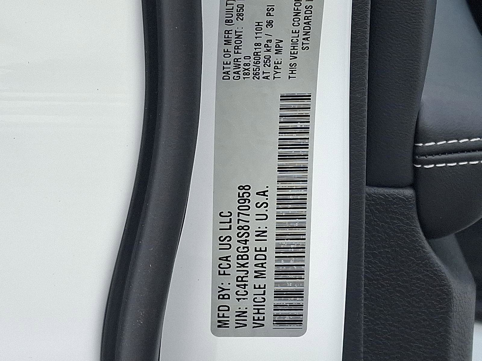 New 2025 Jeep Grand Cherokee L Limited image 17