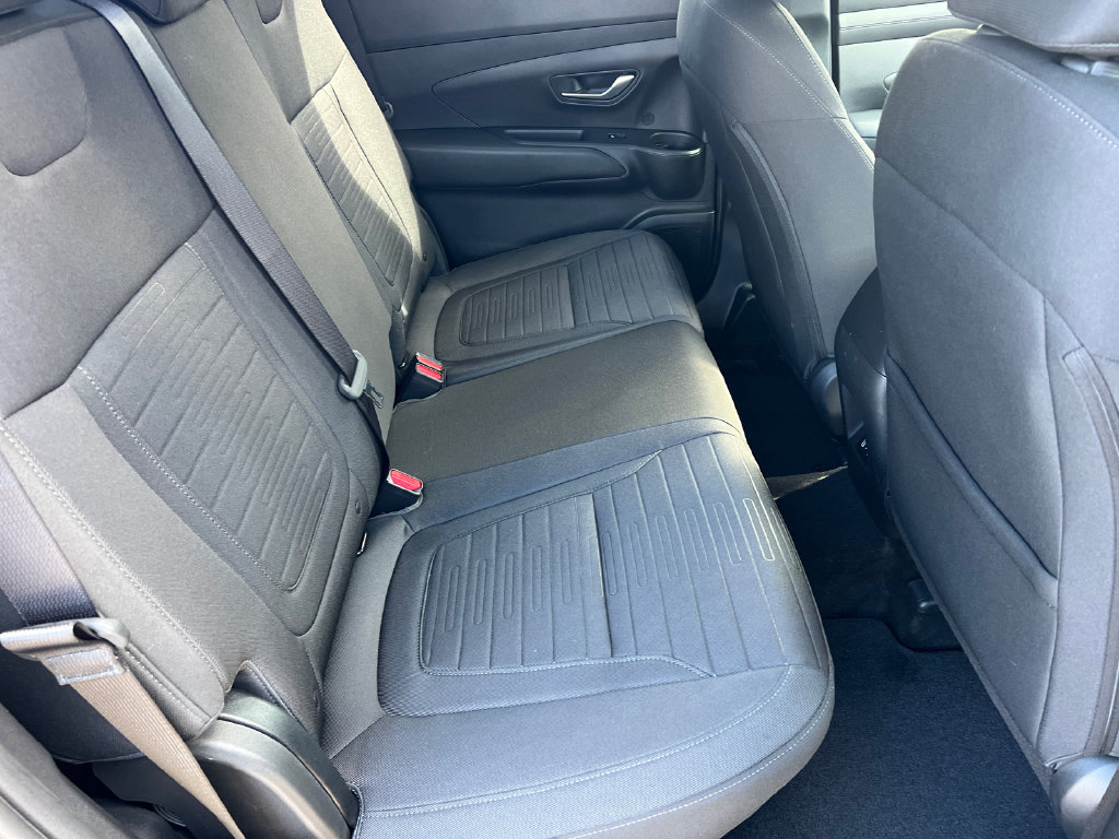 Used 2026 Hyundai Santa Cruz SE FWD image 10