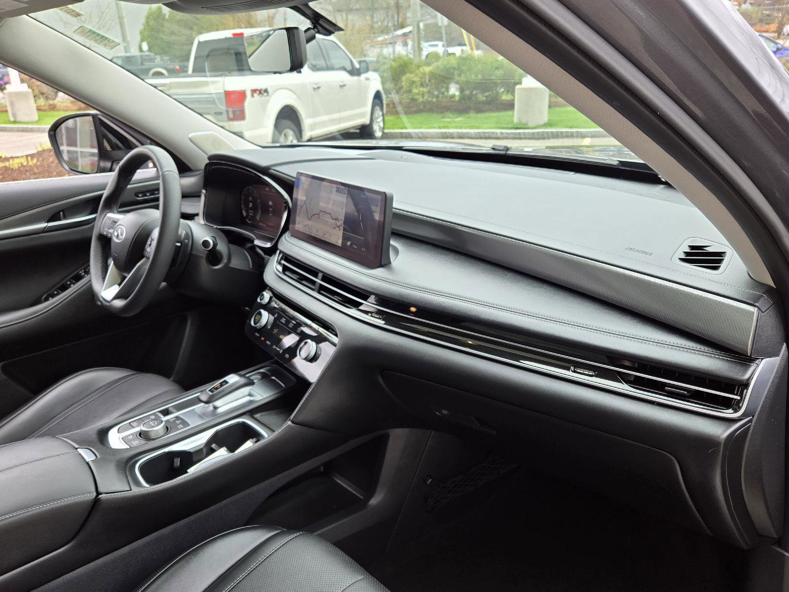 Certified 2023 INFINITI QX60 Luxe w/ Vision Package image 17