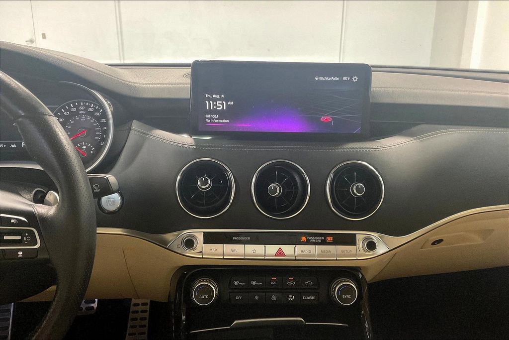 Used 2023 Kia Stinger GT2 image 8