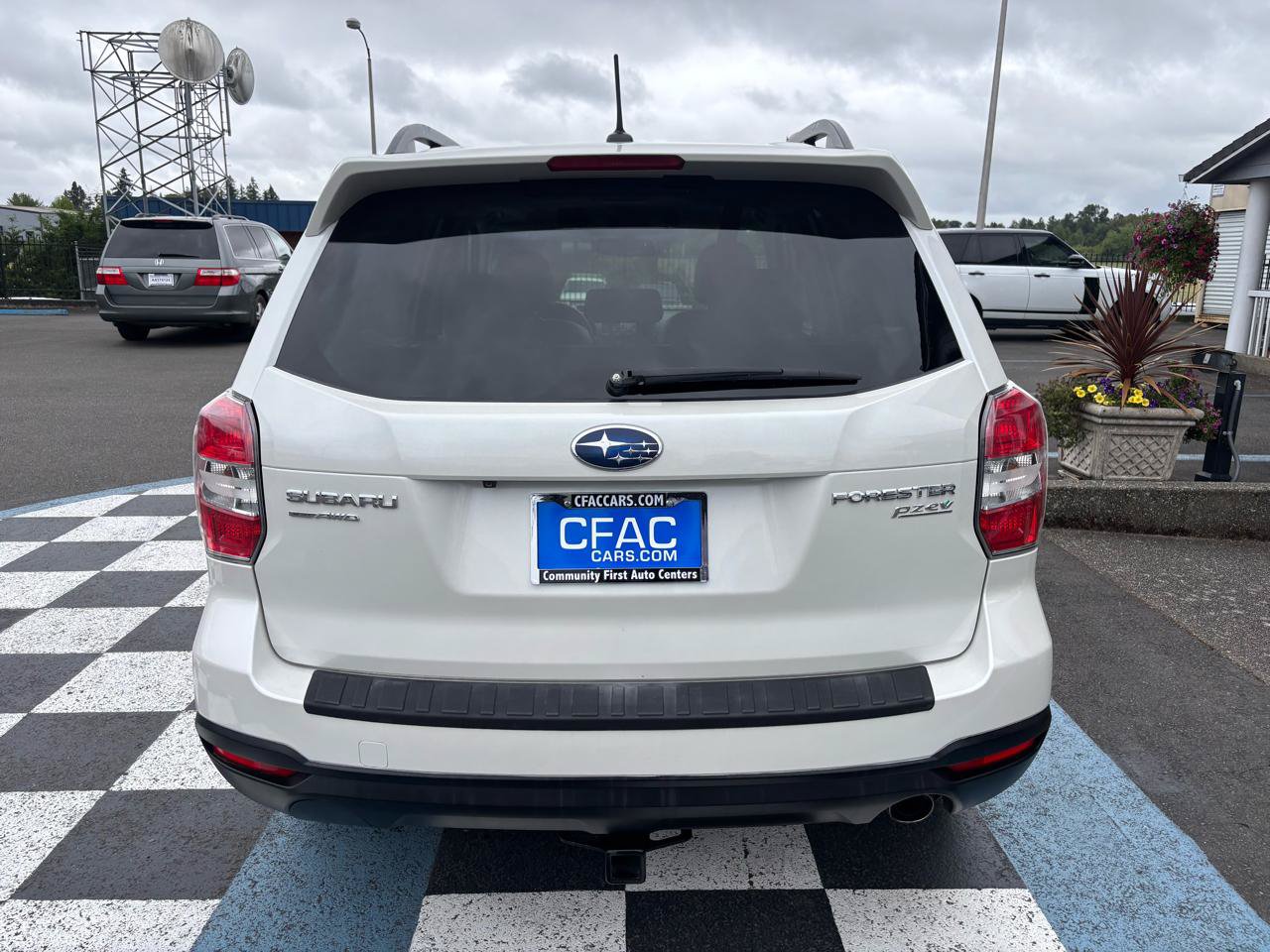 Used 2014 Subaru Forester 2.5i Limited AWD/4WD image 4