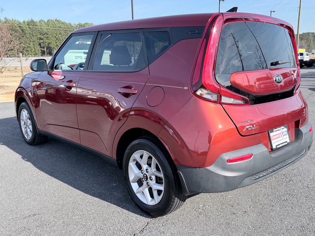 Used 2020 Kia Soul S FWD image 7