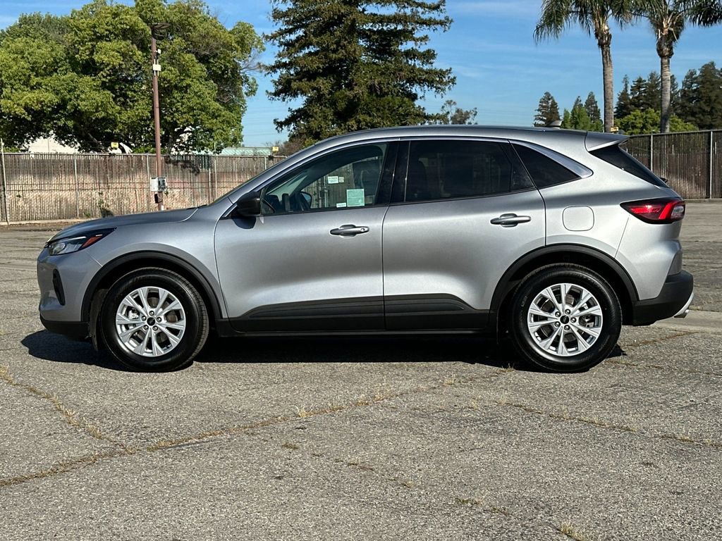 Certified 2023 Ford Escape Active image 6