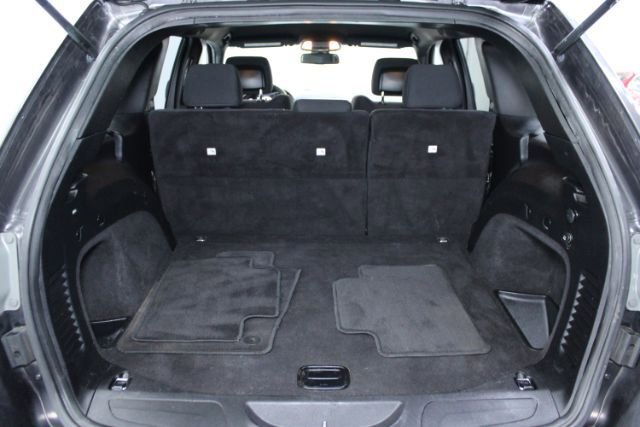 Used 2016 Jeep Grand Cherokee Laredo w/ Quick Order Package 23E RWD image 21