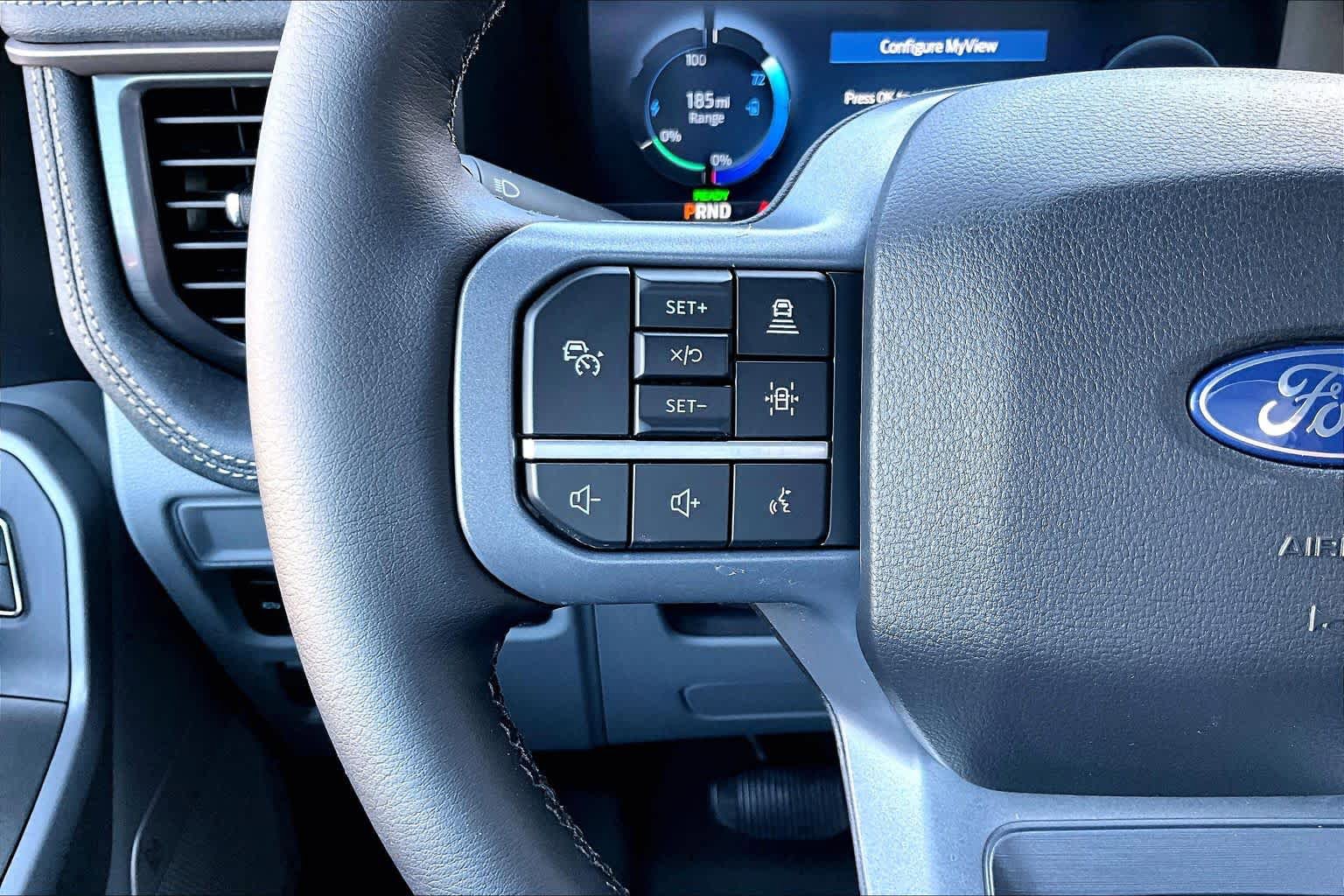 Used 2025 Ford F150 Lightning Flash image 29
