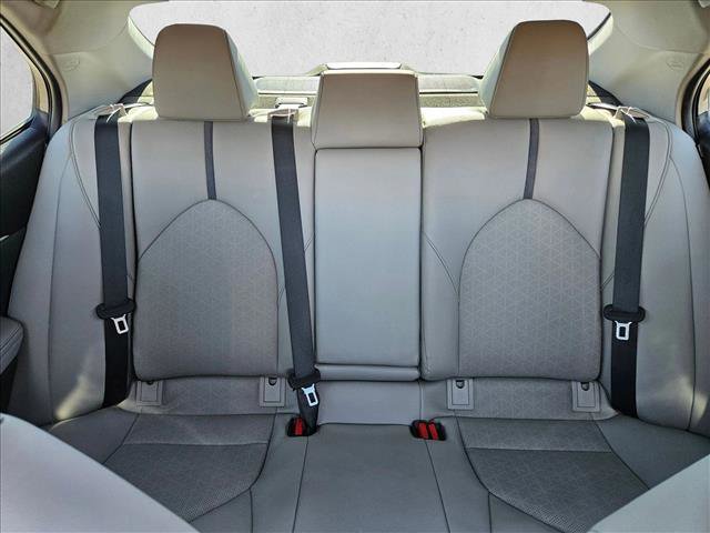 Used 2021 Toyota Camry XSE w/ Navigation Upgrade Package image 17