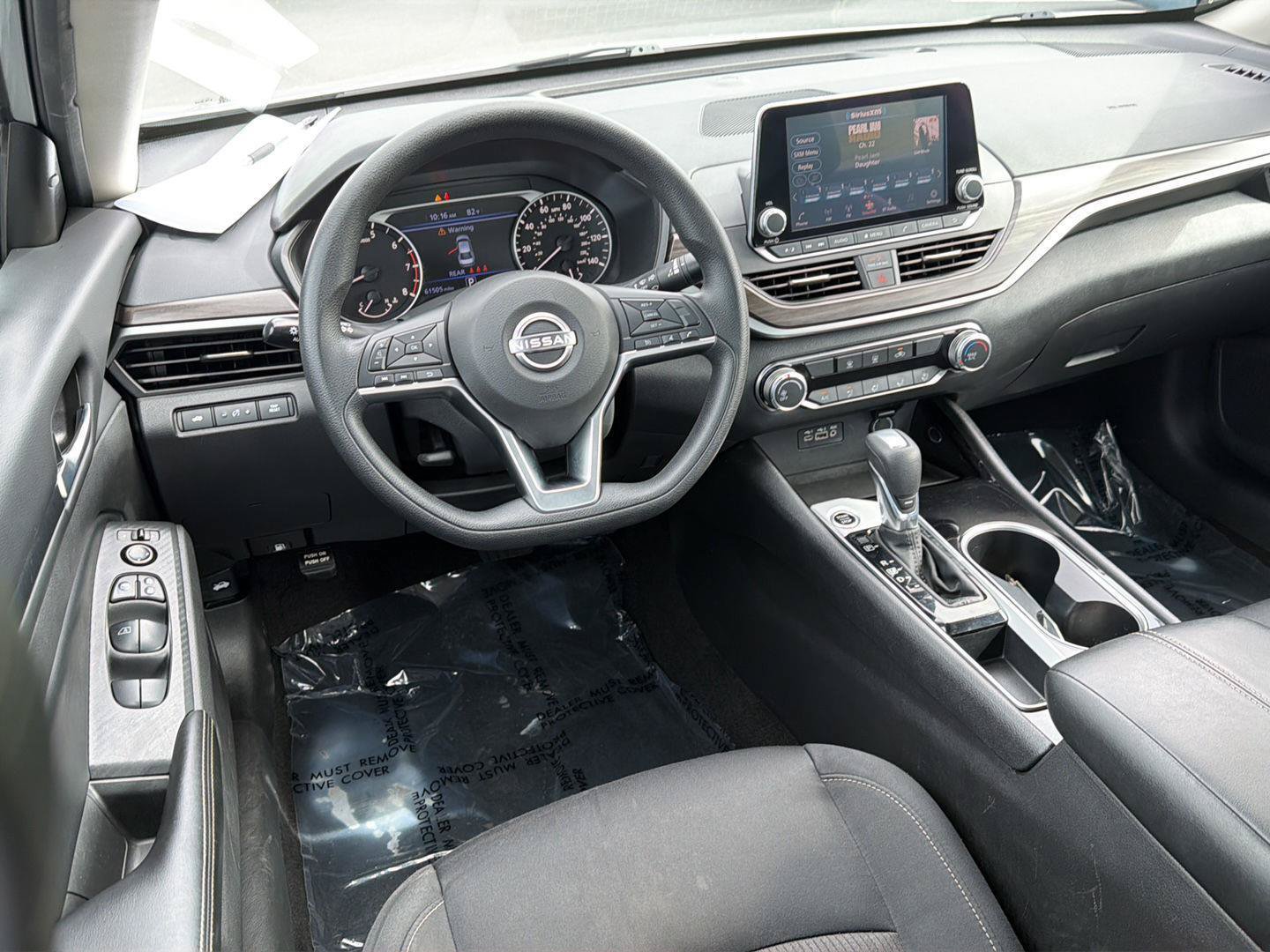 Used 2024 Nissan Altima 2.5 SV FWD image 18