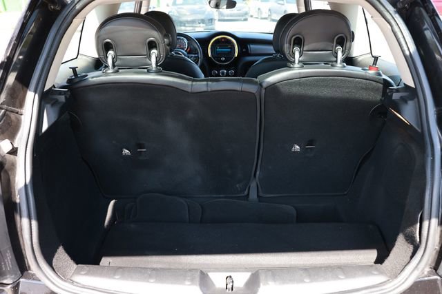 Used 2019 MINI Cooper 2-Door Hardtop image 26