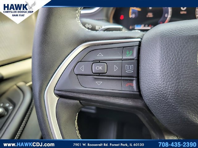 Certified 2025 Jeep Grand Cherokee Laredo w/ Luxury Tech Group I AWD/4WD image 14