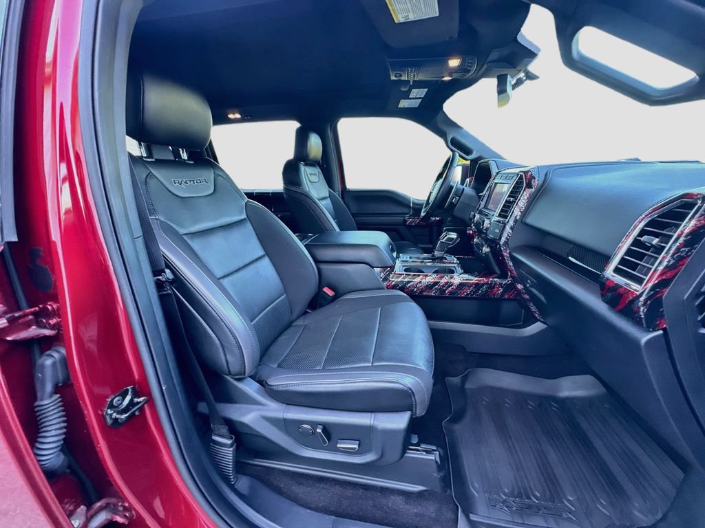 Certified 2019 Ford F150 Raptor w/ Equipment Group 802A Luxury AWD/4WD image 30