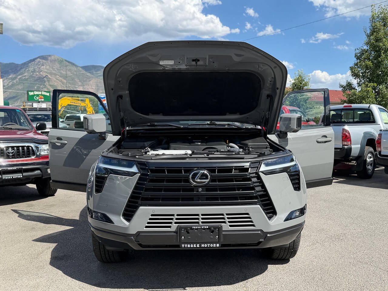 Used 2024 Lexus GX 550 w/ Cold Area Package AWD/4WD image 86