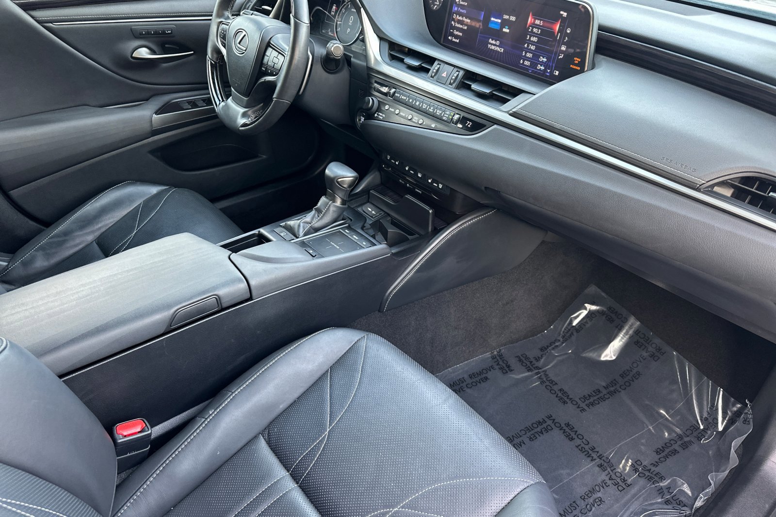 Used 2019 Lexus ES 350 image 32