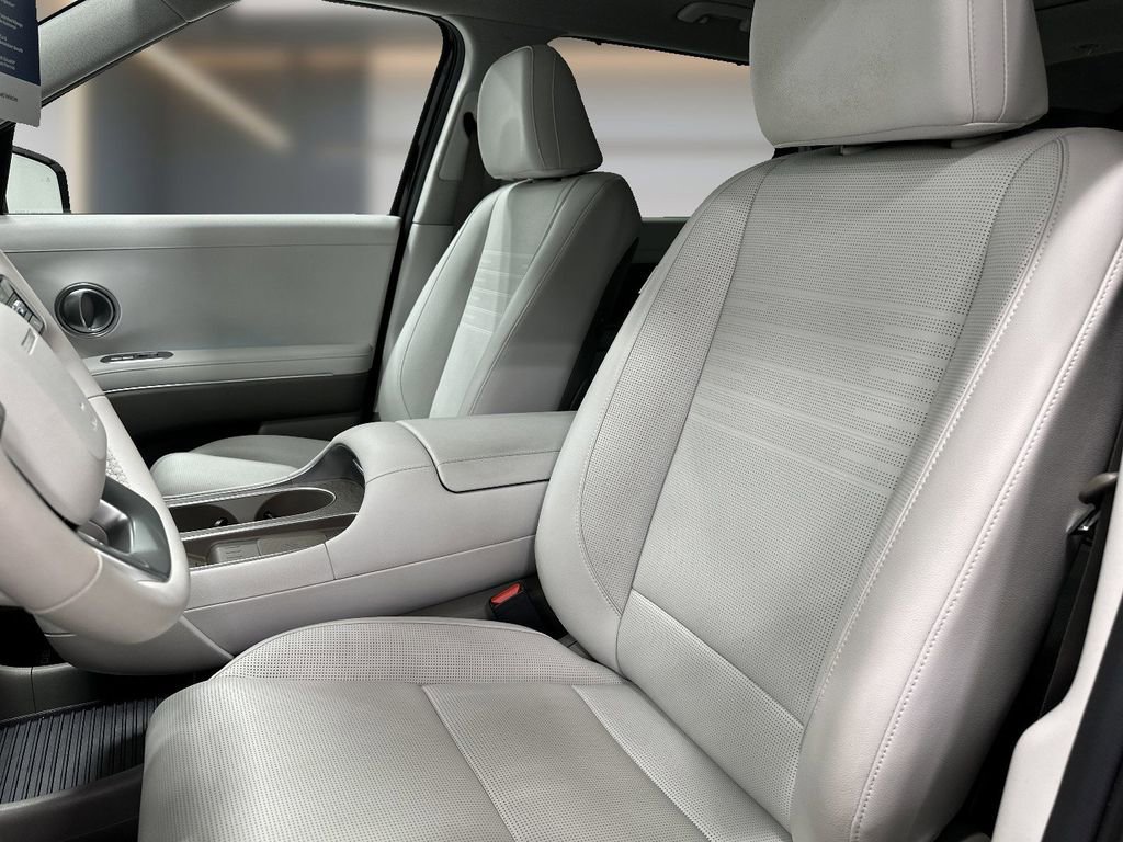 Used 2026 Hyundai Palisade Limited image 7