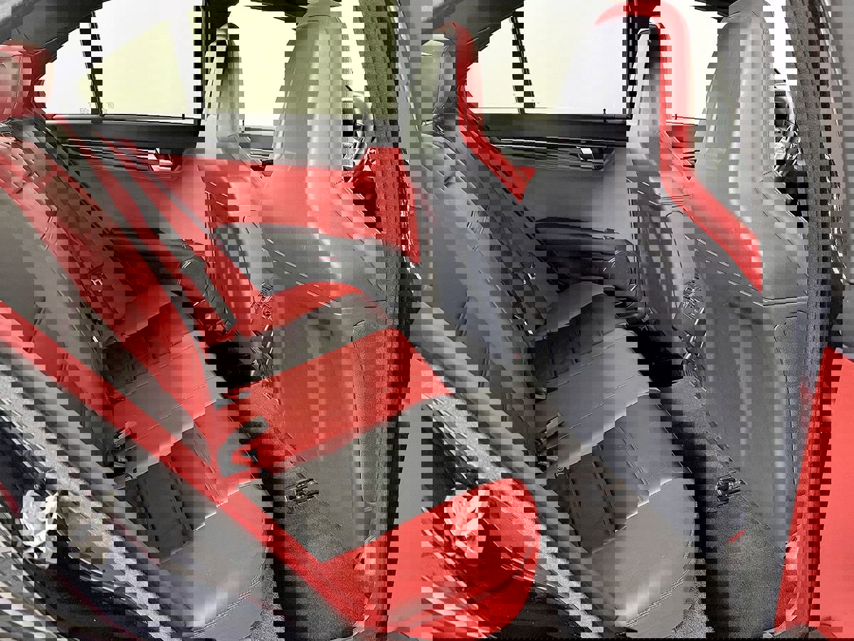 Used 2012 Mercedes-Benz C 63 AMG Sedan image 31