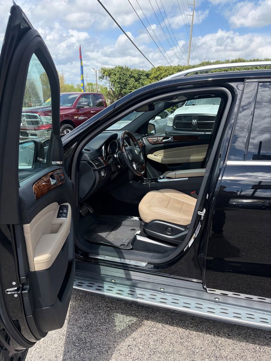 Used 2015 Mercedes-Benz ML 400 4MATIC image 11