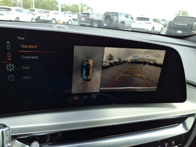 Used 2025 Cadillac Lyriq Luxury AWD/4WD image 30