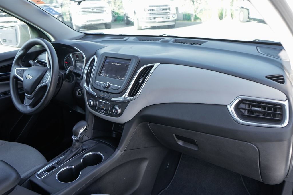 Used 2022 Chevrolet Equinox LS w/ LS Convenience Package FWD image 35