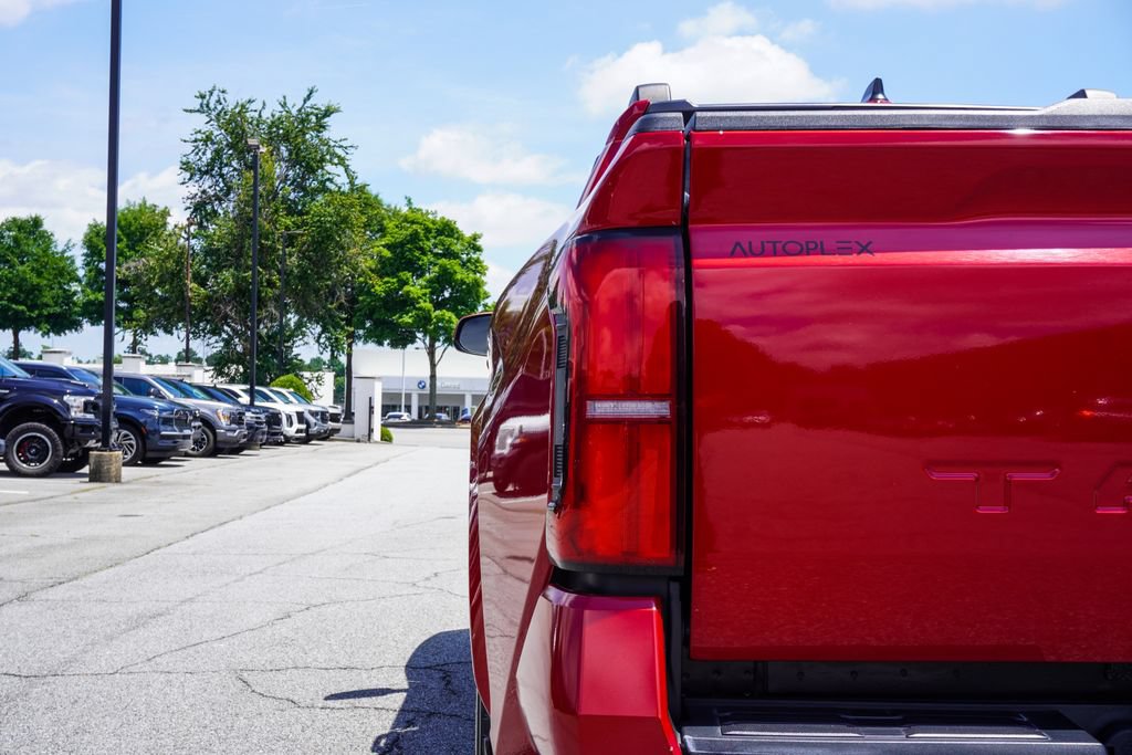 Used 2024 Toyota Tacoma SR5 w/ SR5 Upgrade Package RWD image 36