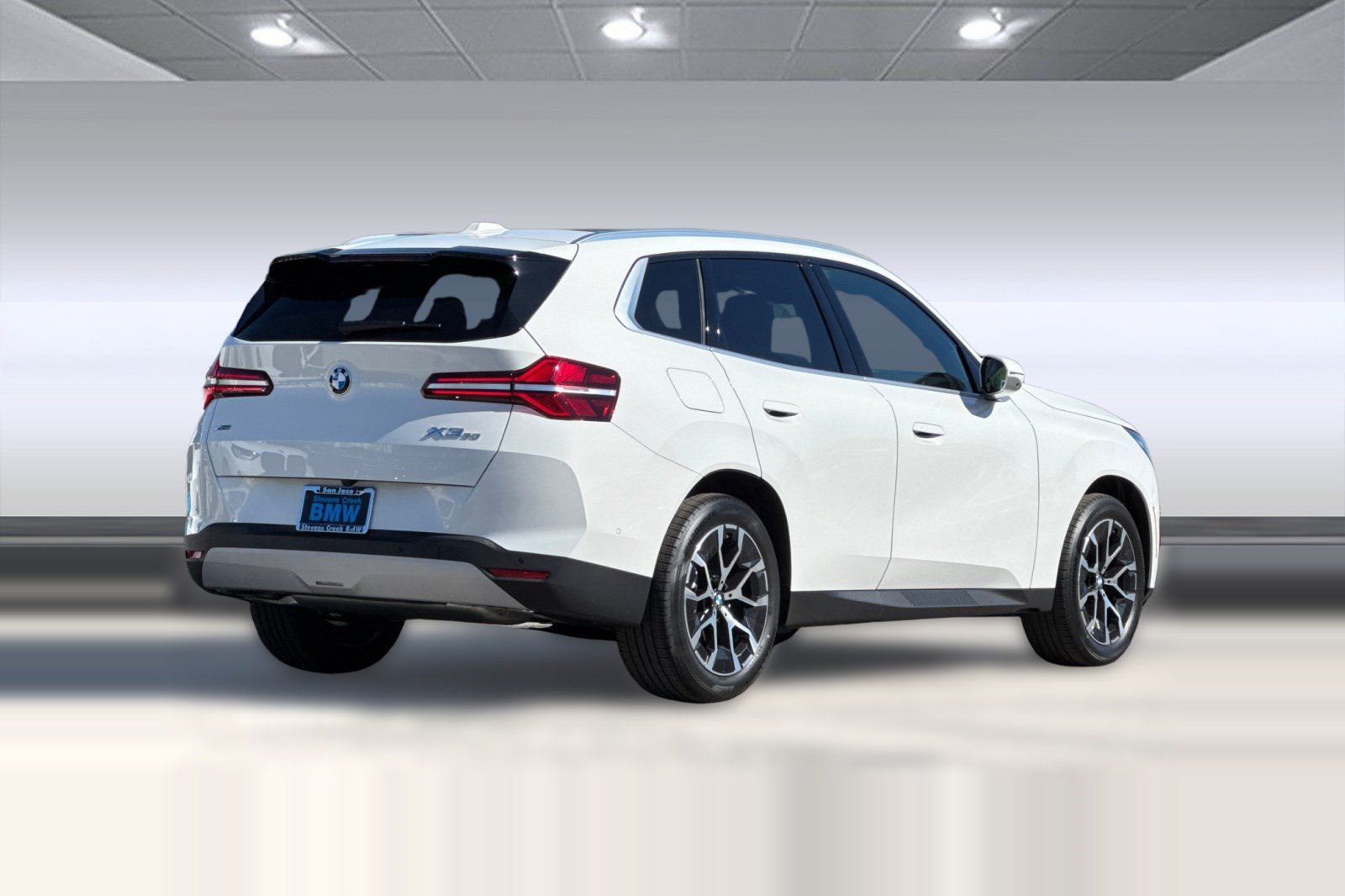 Used 2026 BMW X3 xDrive30i w/ Premium Package AWD/4WD image 9