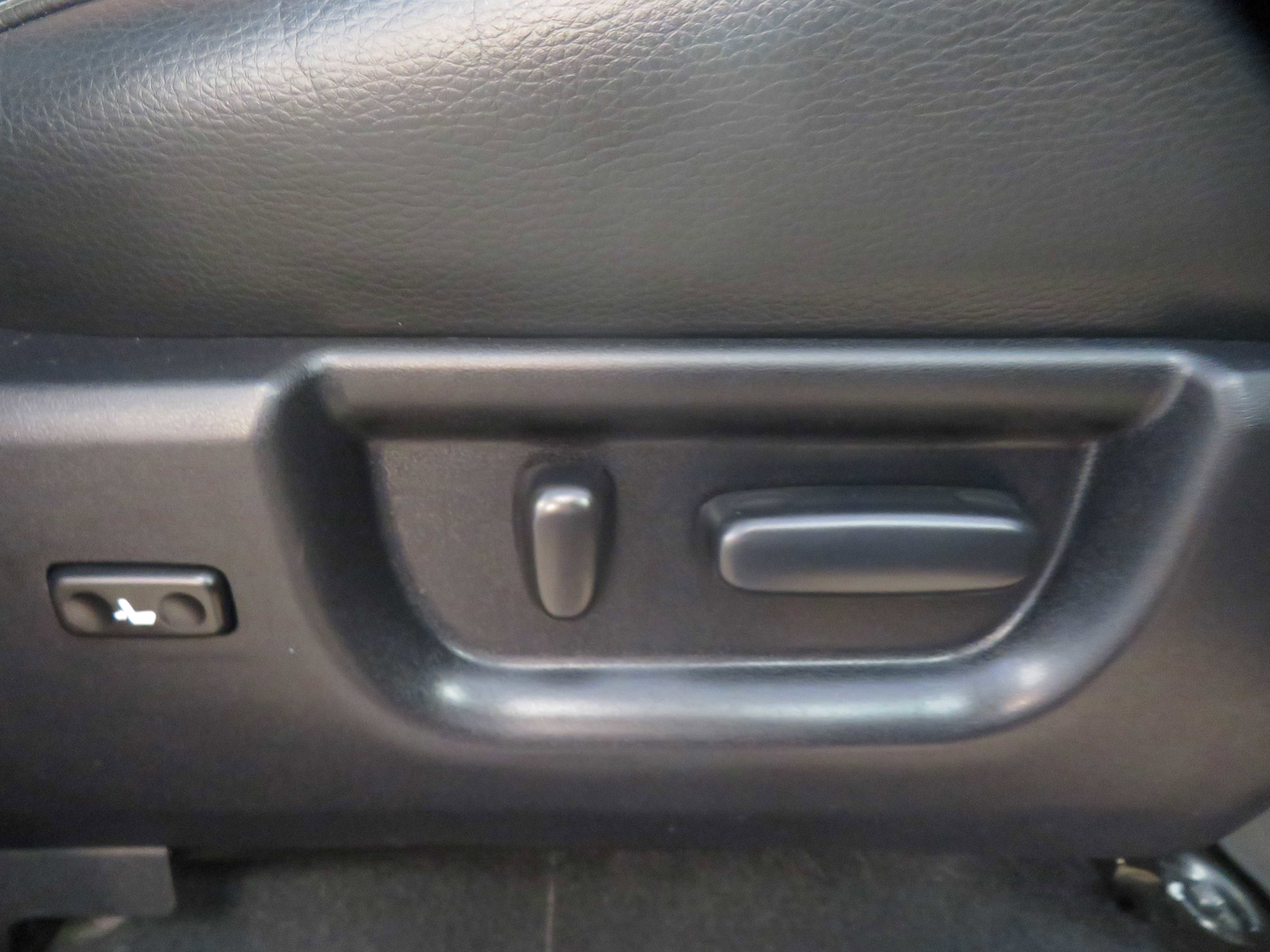 Used 2021 Toyota Sequoia TRD Pro AWD/4WD image 33