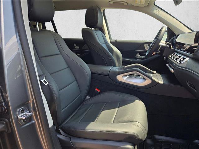 Certified 2026 Mercedes-Benz GLS 450 4MATIC image 19