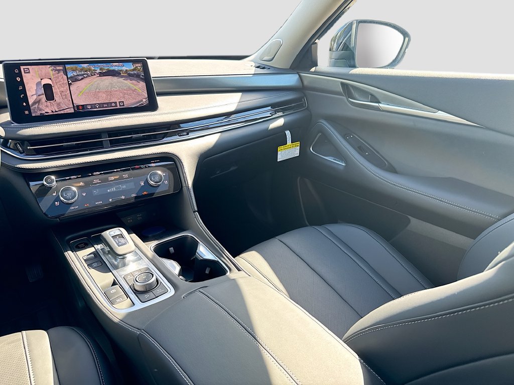 Used 2027 INFINITI QX60 Luxe w/ Cargo Package FWD image 26