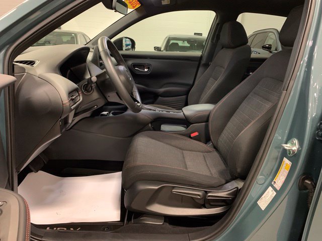 Certified 2024 Honda HR-V Sport image 11