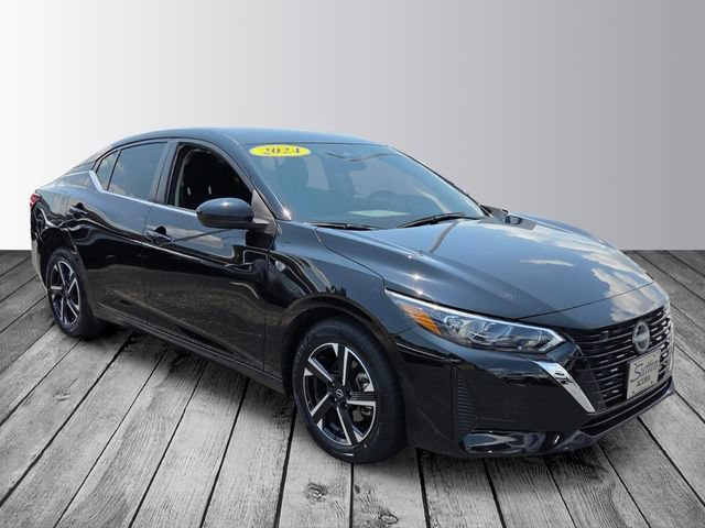 Used 2024 Nissan Sentra SV FWD image 2