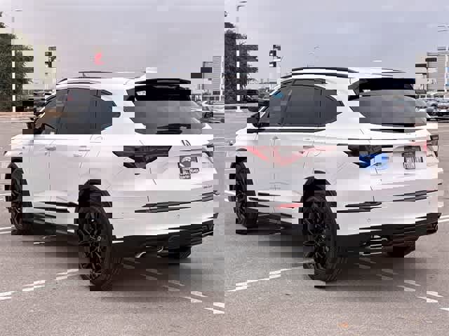 Used 2025 Acura MDX A-Spec image 4