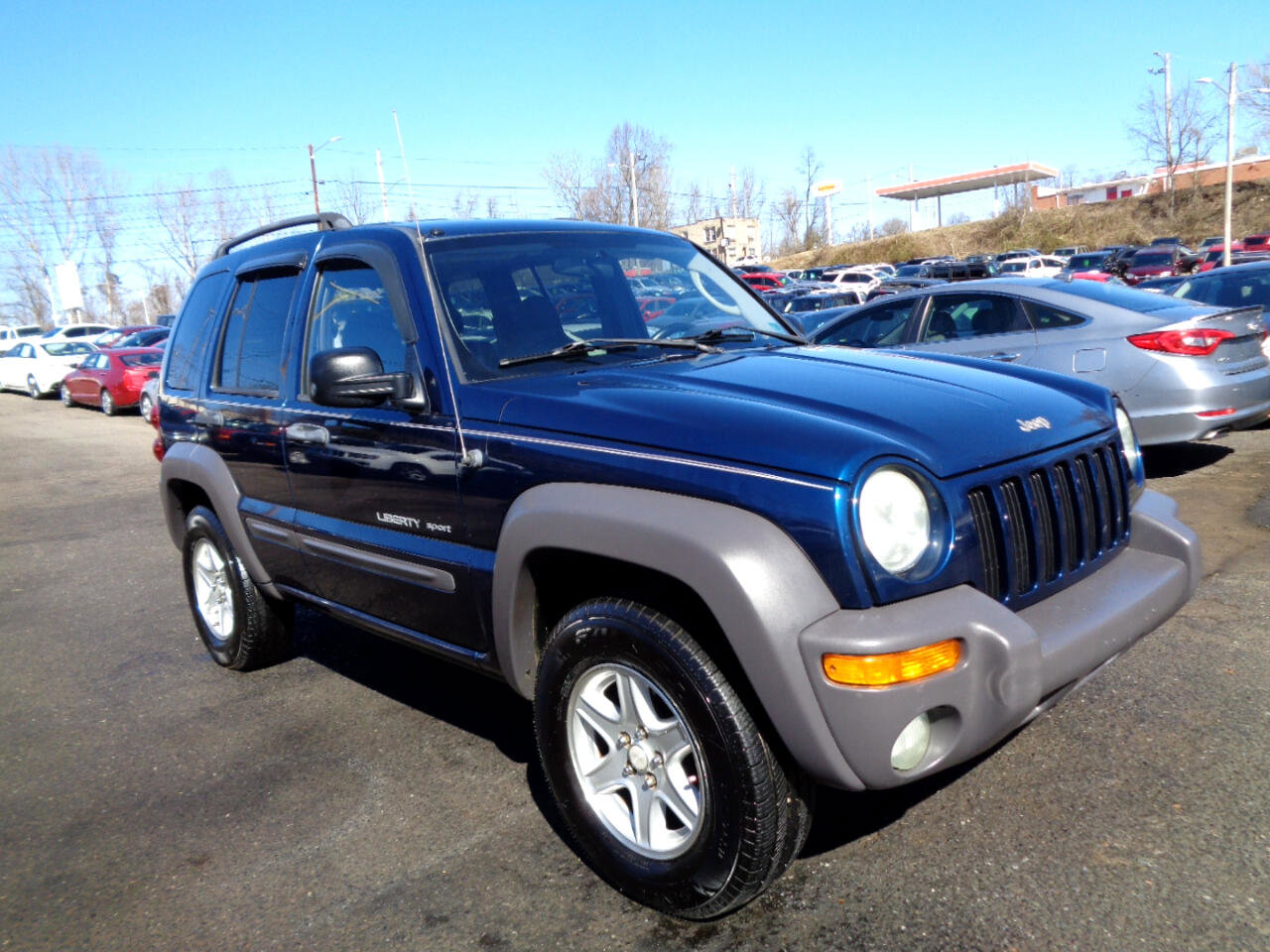 Used 2003 Jeep Liberty Sport image 3
