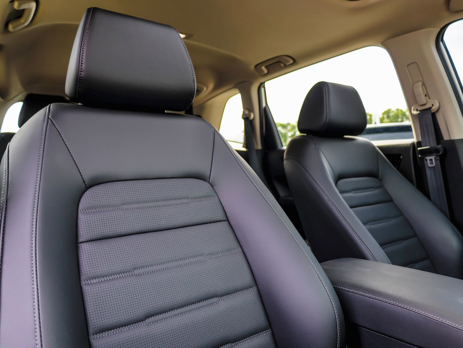 Used 2025 Honda CR-V EX-L image 15