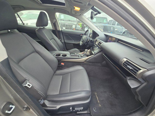 Used 2014 Lexus IS 250 image 12