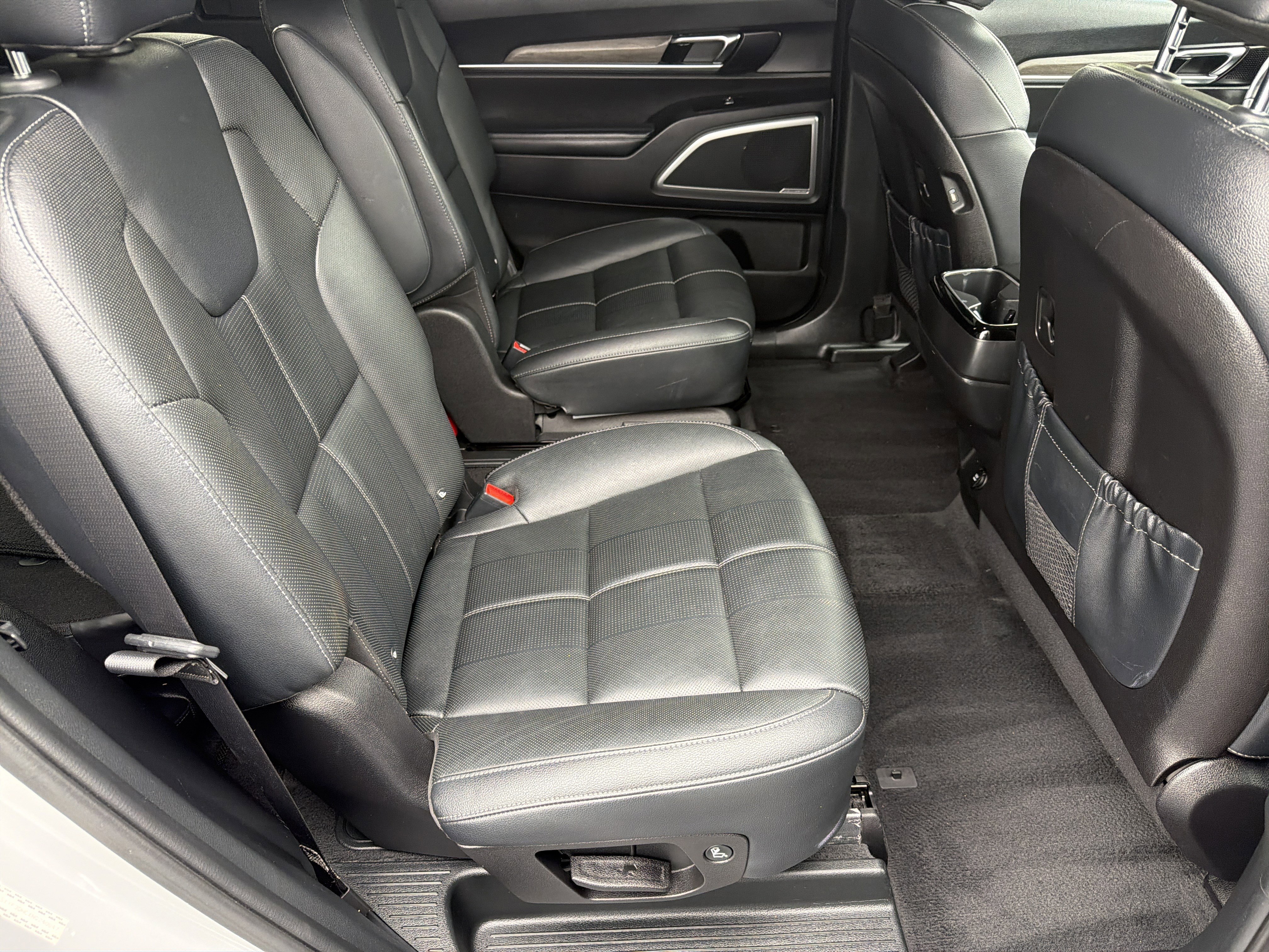 Used 2022 Kia Telluride EX w/ EX Premium Package AWD/4WD image 13