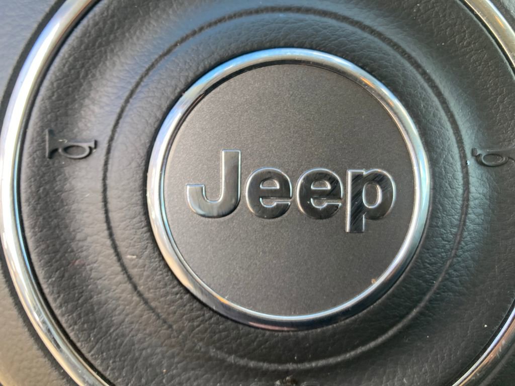 Used 2018 Jeep Compass Latitude image 26